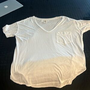 We The Free basic white oversized tee. Comfy and cute.